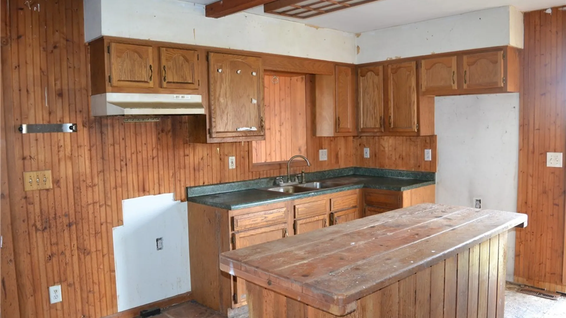 Property at 12516 Centerline Road, Wales, NY 14139 11