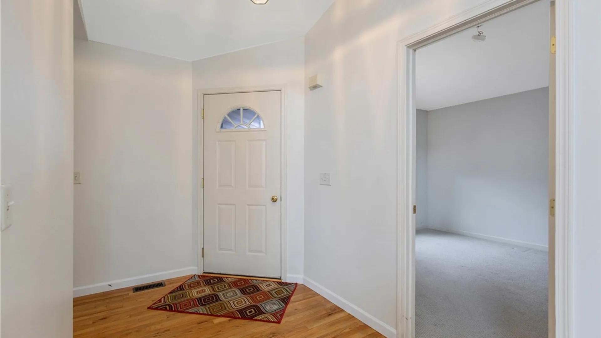 Property at 5059 Betsy Ross Way, Salina, NY 13088 3