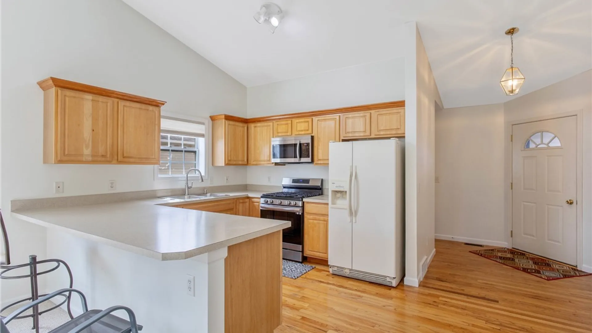 Property at 5059 Betsy Ross Way, Salina, NY 13088 6