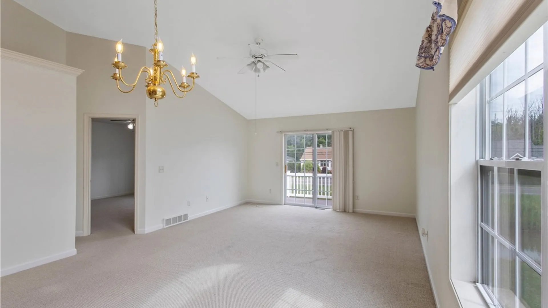 Property at 5059 Betsy Ross Way, Salina, NY 13088 10