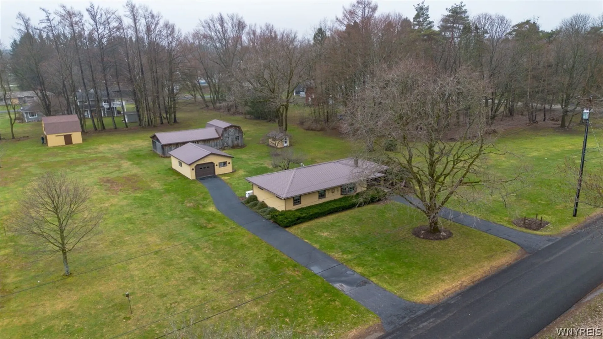 Property at 12869 Meyers Road, Sardinia, NY 14030 4