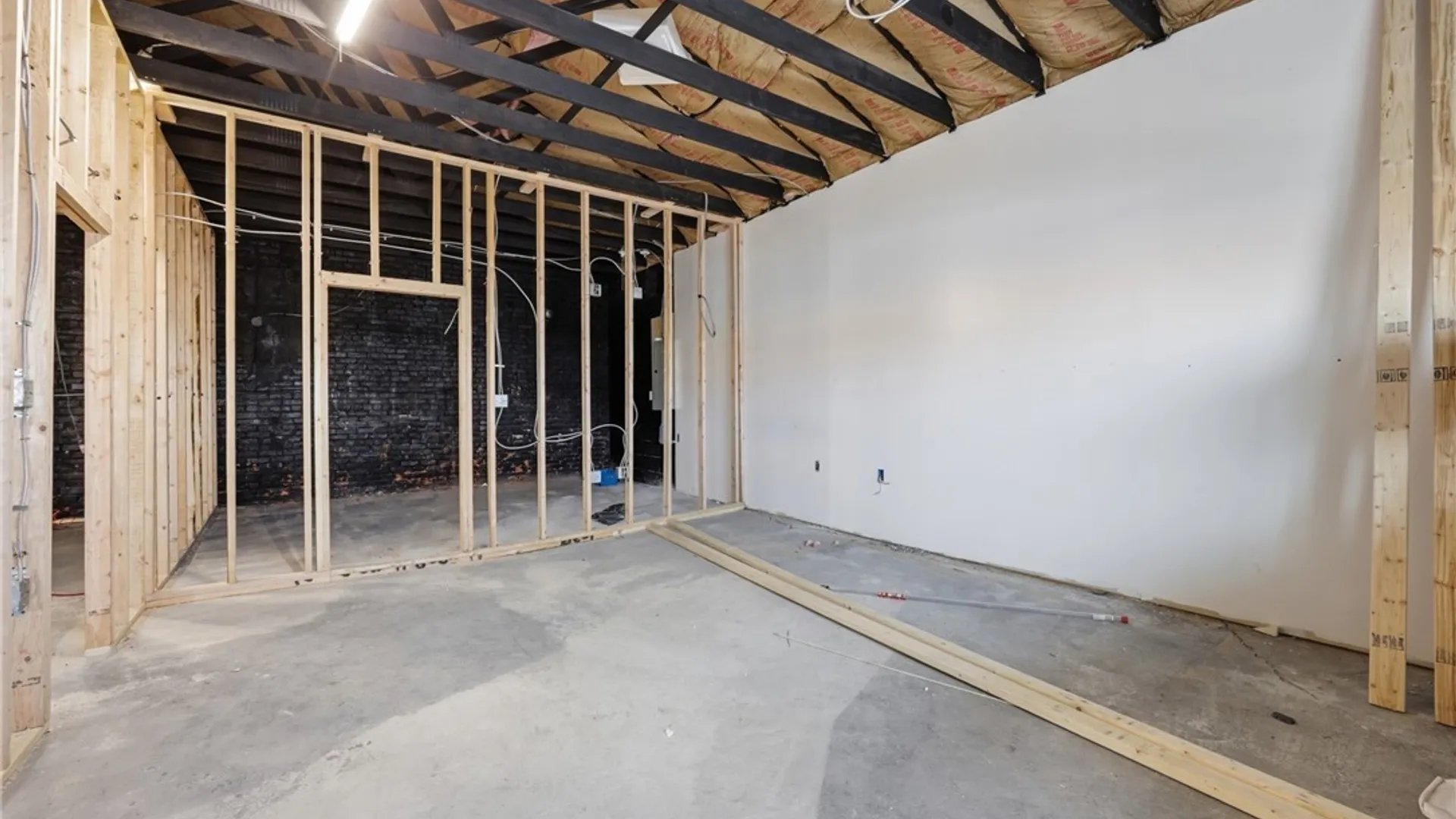 Property at 688 E Eagle Street, Buffalo, NY 14210 10
