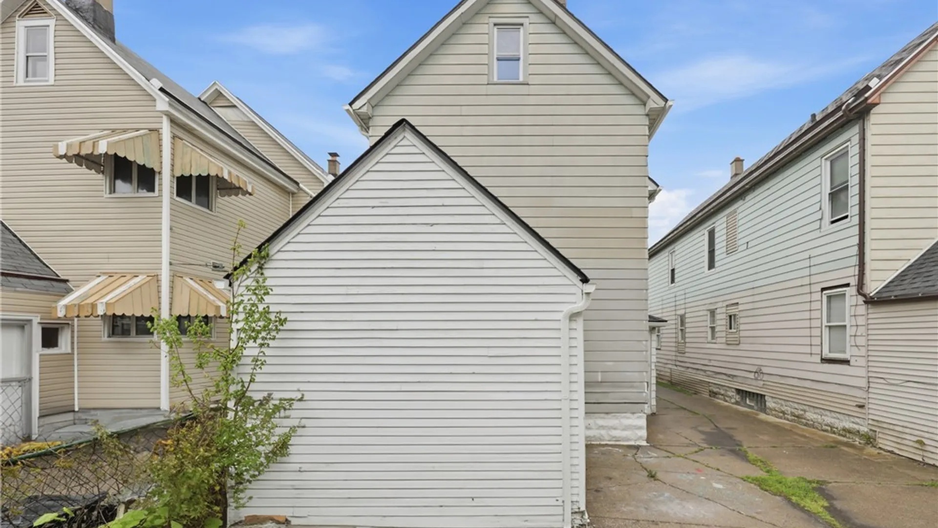 Property at 36 Krakow Street, Buffalo, NY 14206 38