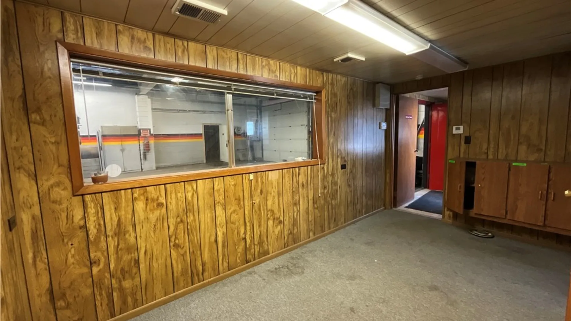 Property at 2085 Clinton Street, West Seneca, NY 14206 28
