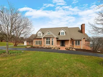 Property at 7603 Windsbury Circle, Pompey, NY 13104
