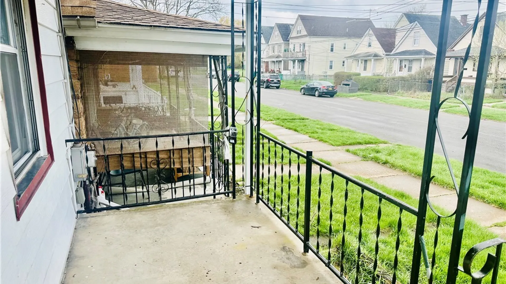 Property at 535 20th Street, Niagara Falls, NY 14301 4