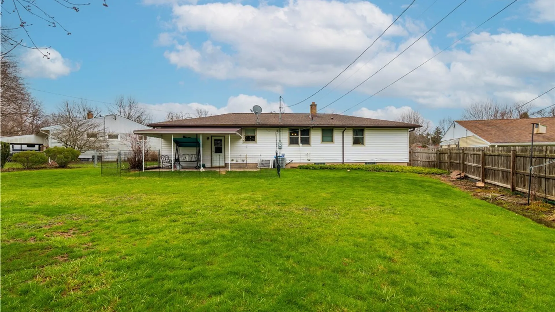 Property at 31 Jefferson Drive, Lockport City, NY 14094 15