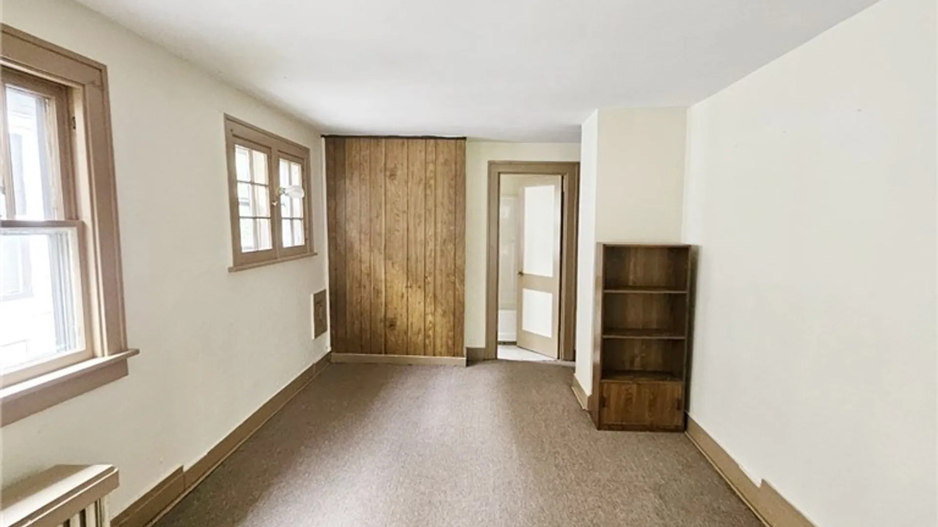 Property at 154 Wakefield Avenue, Buffalo, NY 14214 14