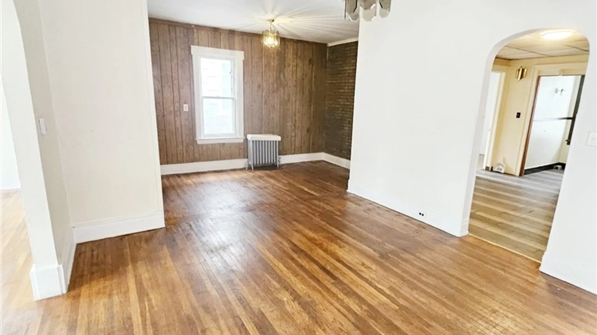 Property at 154 Wakefield Avenue, Buffalo, NY 14214 15