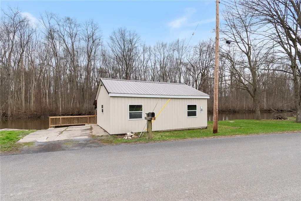 Property at 1461 River Road, Galen, NY 14433