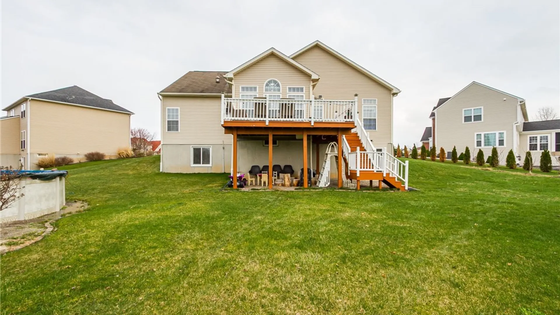 Property at 68 Sweet Pea Drive, Henrietta, NY 14586 35