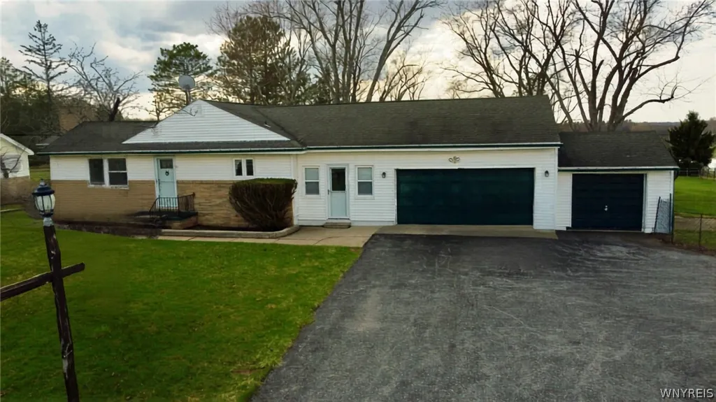 Property at 7288 Center Road, Colden, NY 14170