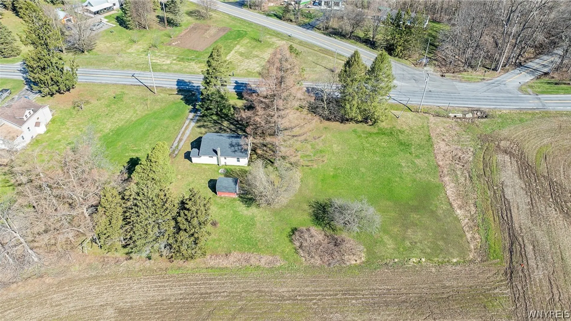 Property at 1194 Akron Road, Pembroke, NY 14036 29