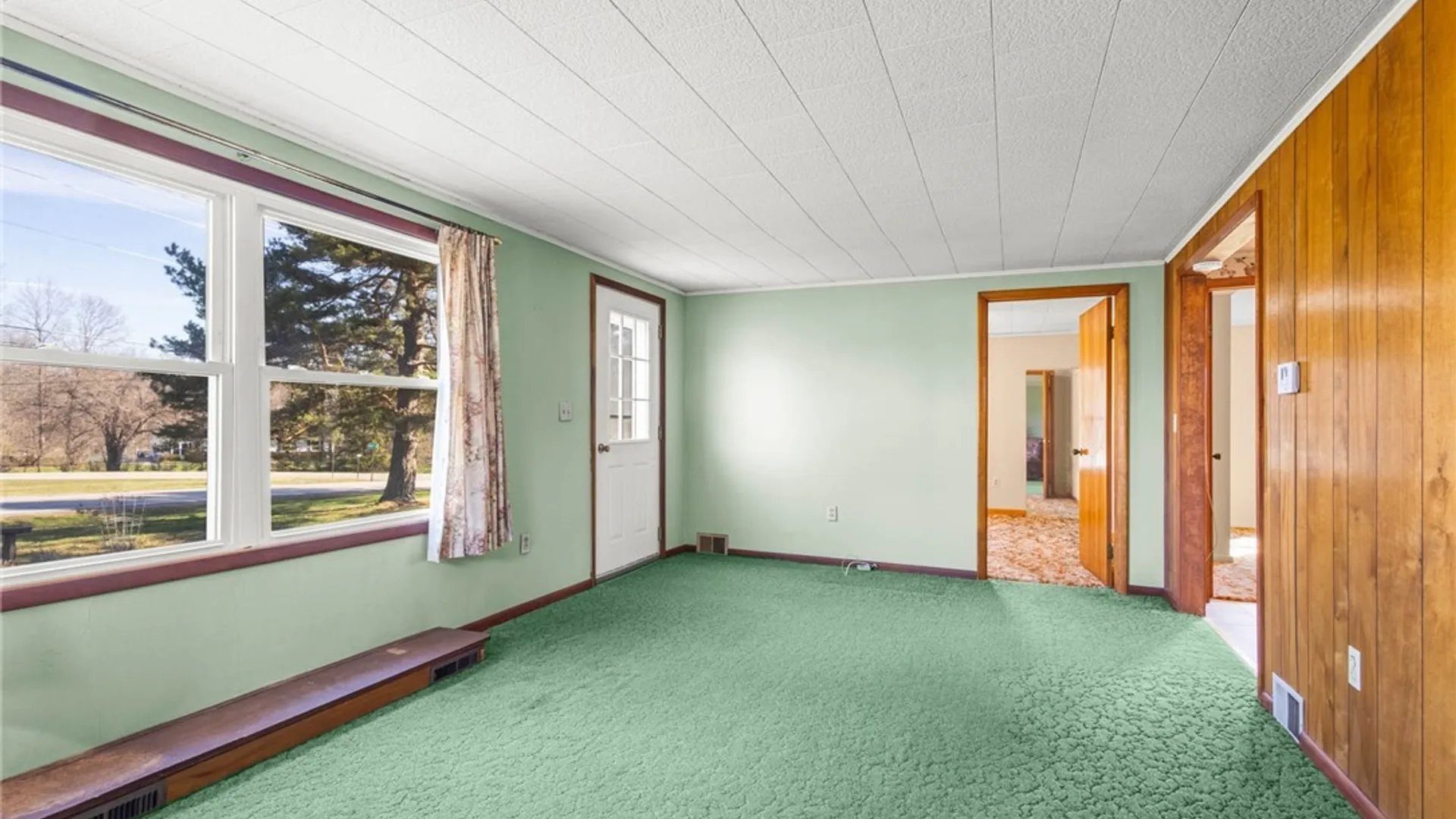 Property at 1194 Akron Road, Pembroke, NY 14036 9