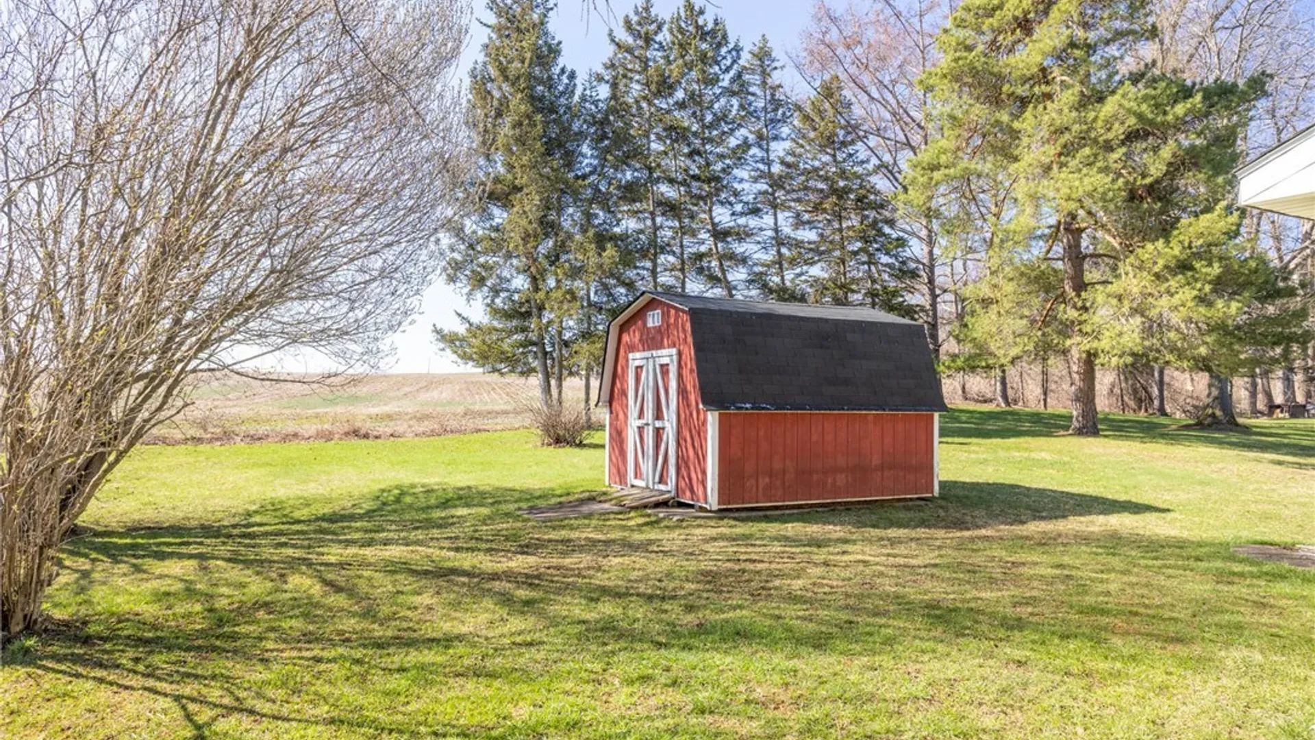Property at 1194 Akron Road, Pembroke, NY 14036 16
