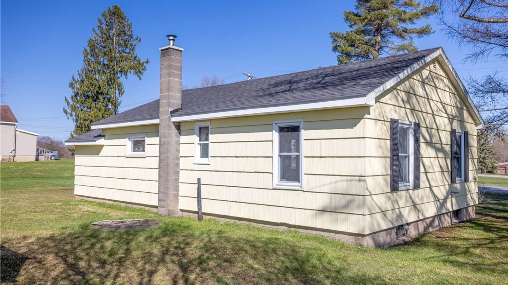 Property at 1194 Akron Road, Pembroke, NY 14036 18
