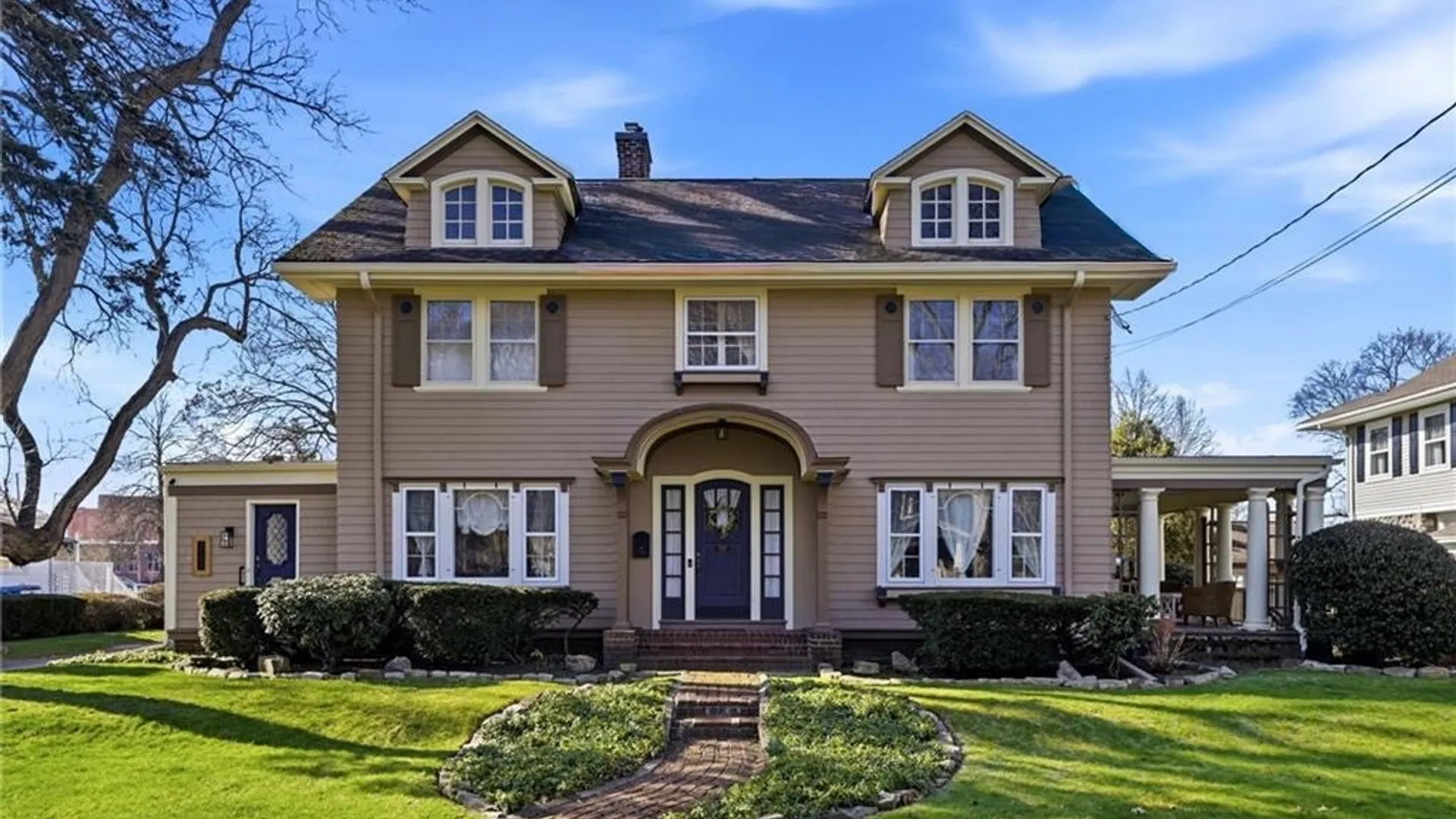 Property at 727 W Center Street, Ridgeway, NY 14103 3