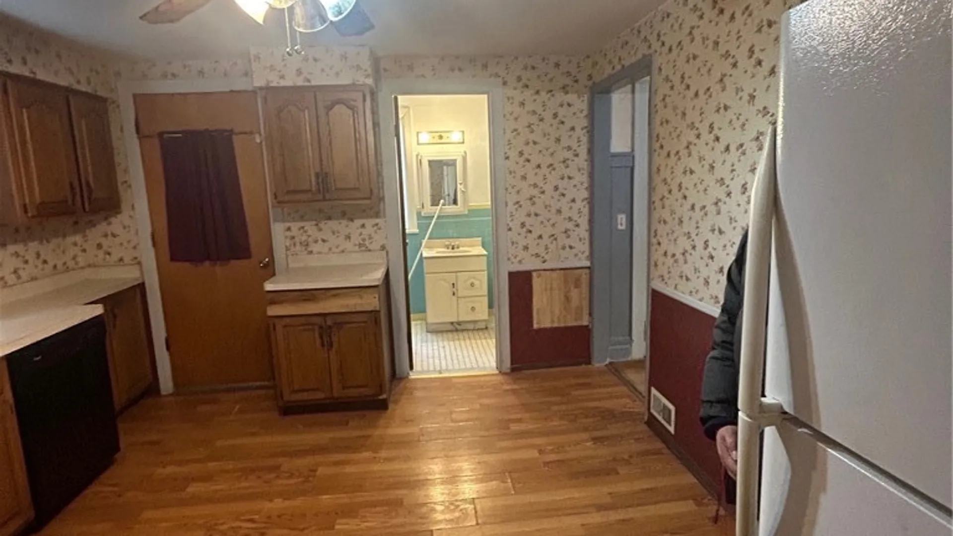 Property at 907 Dewey Avenue, Rochester, NY 14613 6