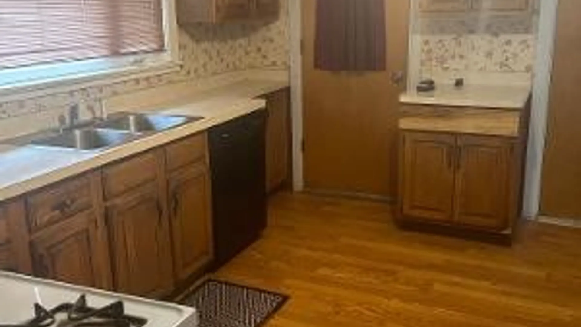 Property at 907 Dewey Avenue, Rochester, NY 14613 13