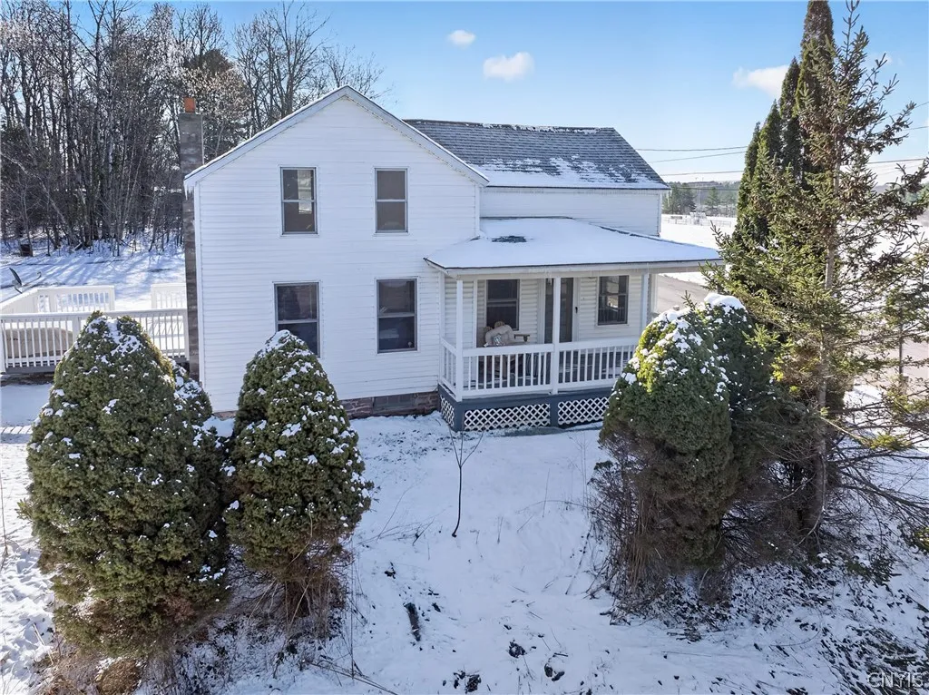 Property at 1 Mulrooney Drive, West Monroe, NY 13103