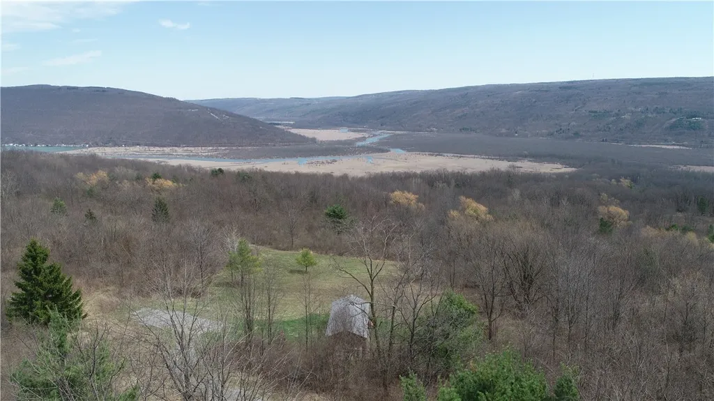 Property at 7475 County Road 12, Naples, NY 14512
