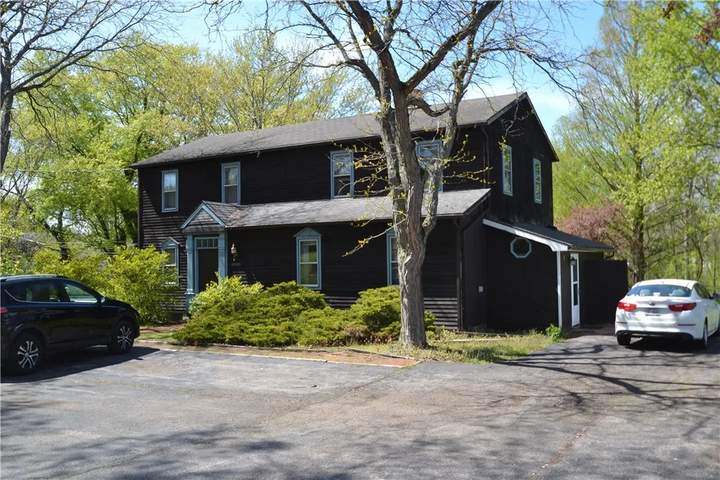Property at 1561 Paddy Lane, Macedon, NY 14502
