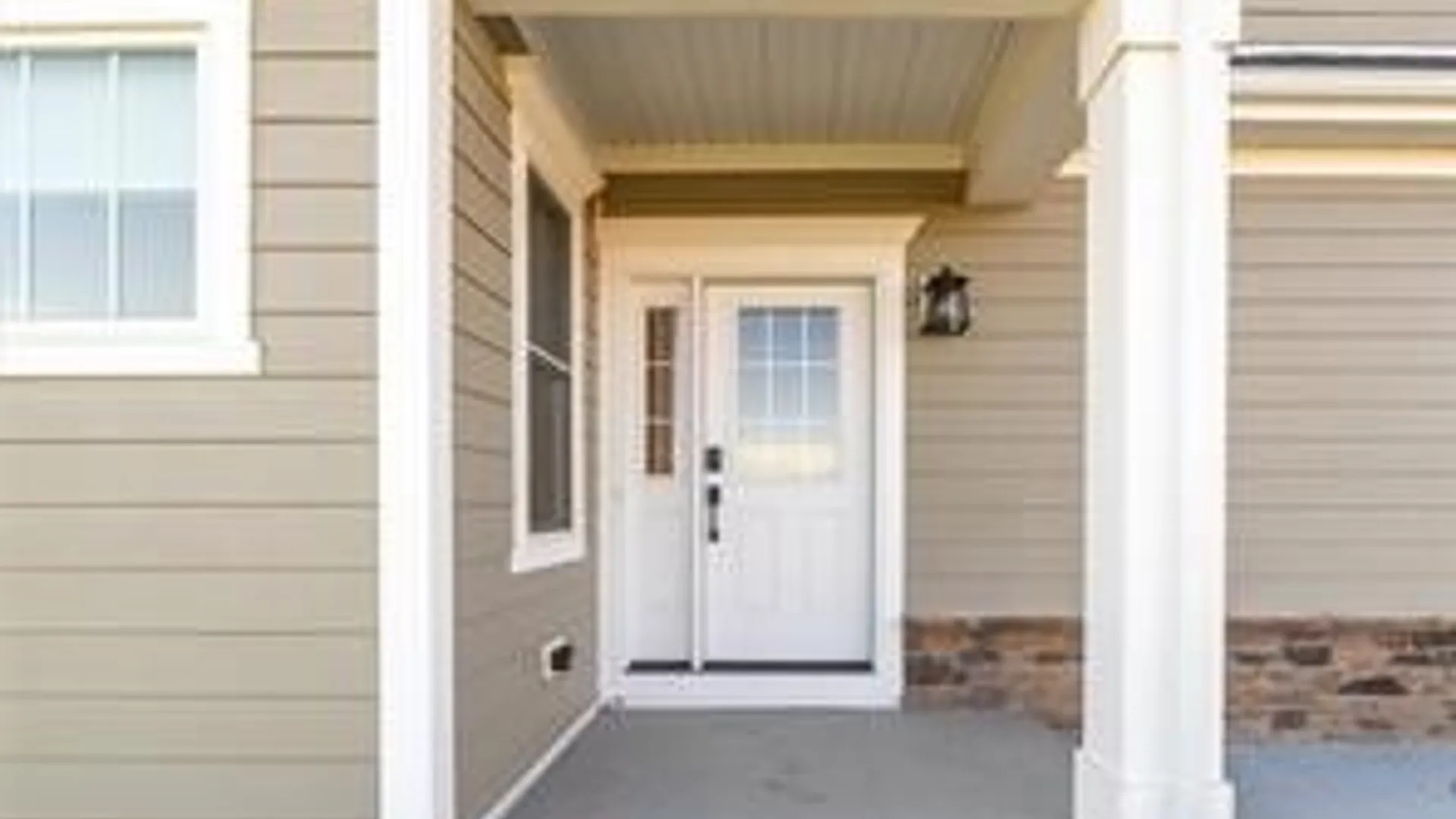 Property at 215 Cos Grande, Brighton, NY 14618 3