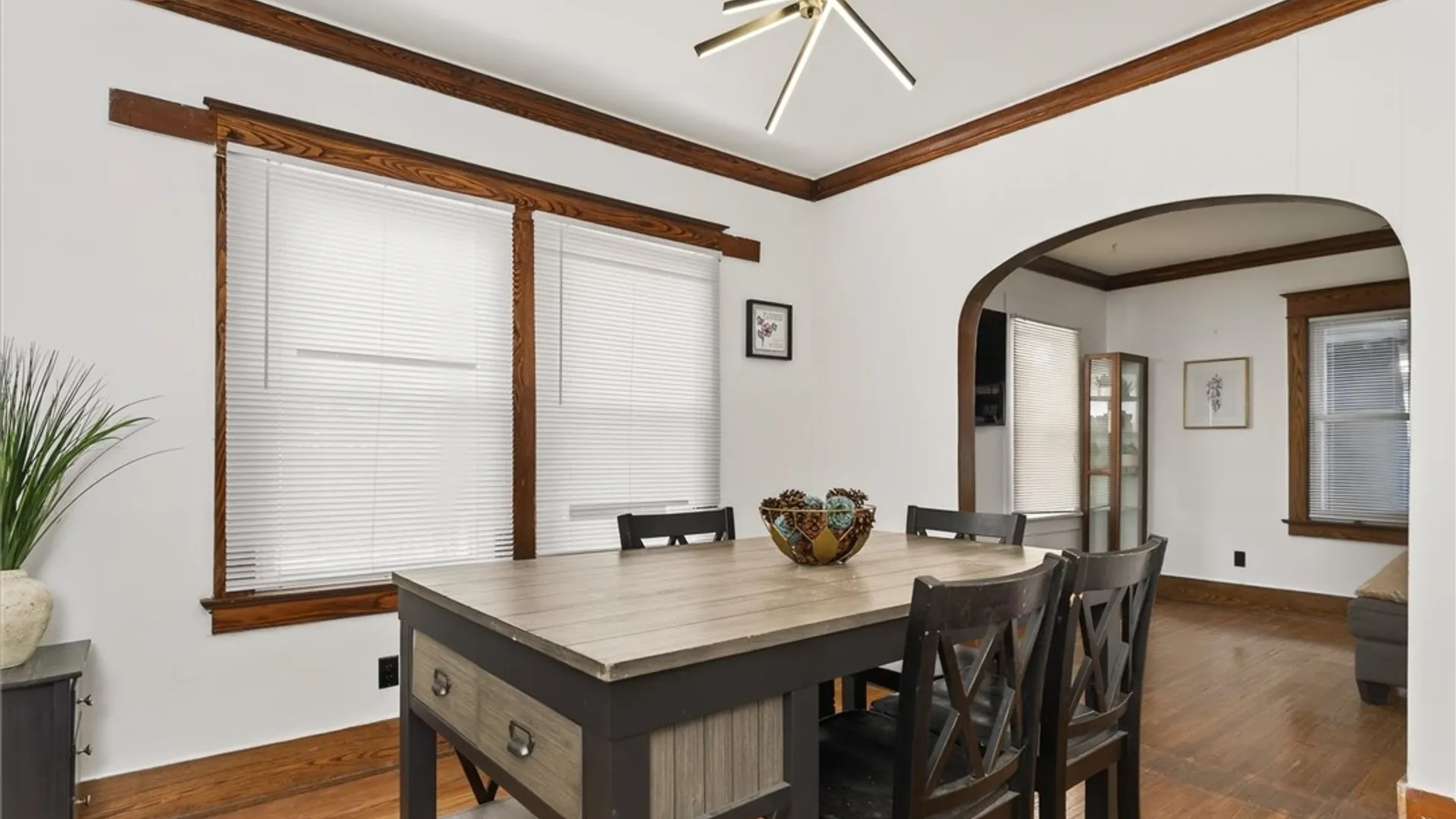 Property at 145 Devonshire Court, Rochester, NY 14619 8