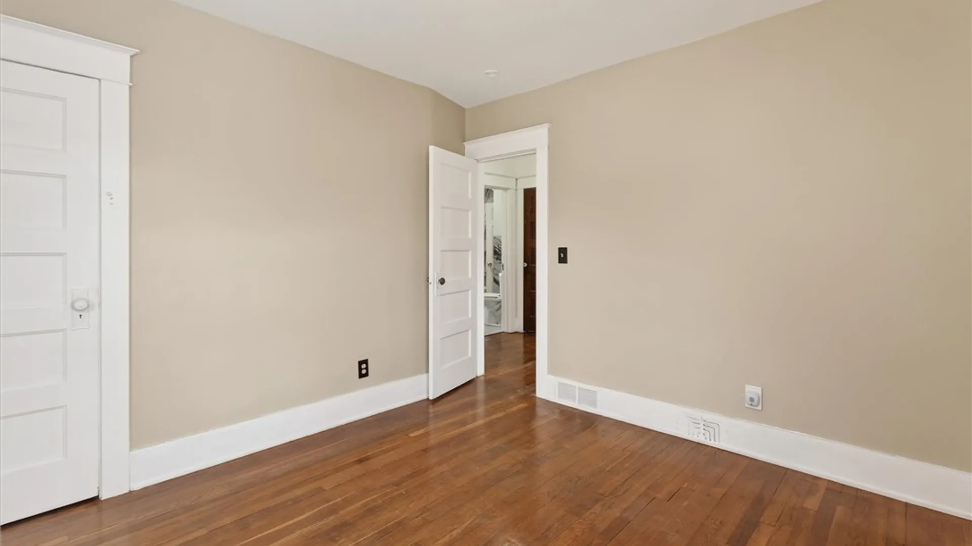 Property at 145 Devonshire Court, Rochester, NY 14619 23