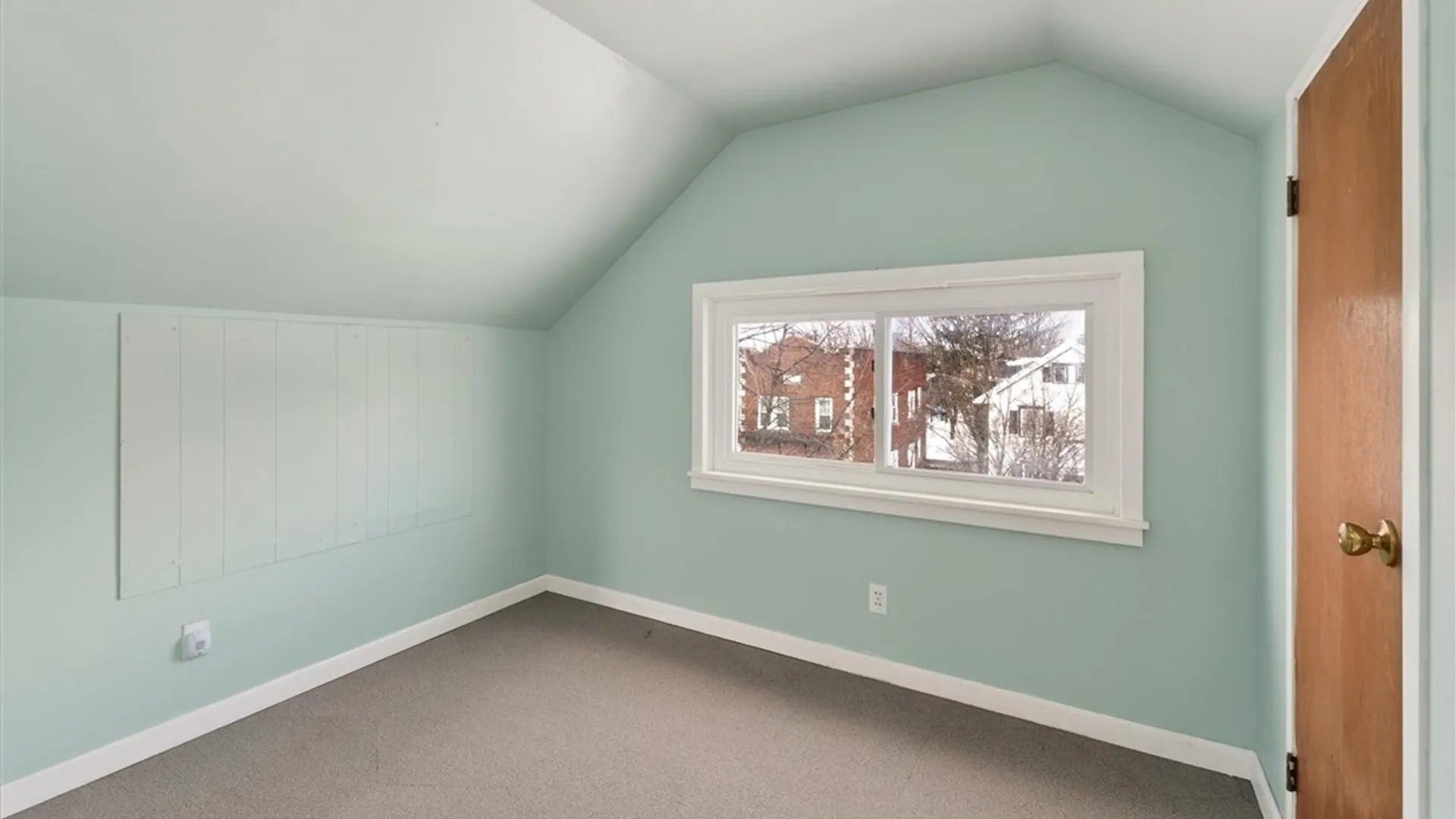 Property at 145 Devonshire Court, Rochester, NY 14619 32