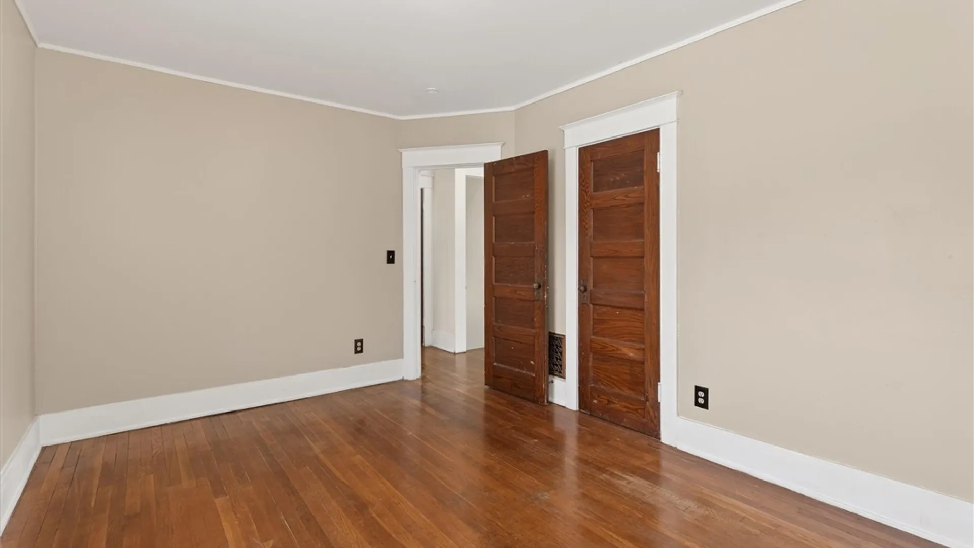 Property at 145 Devonshire Court, Rochester, NY 14619 25
