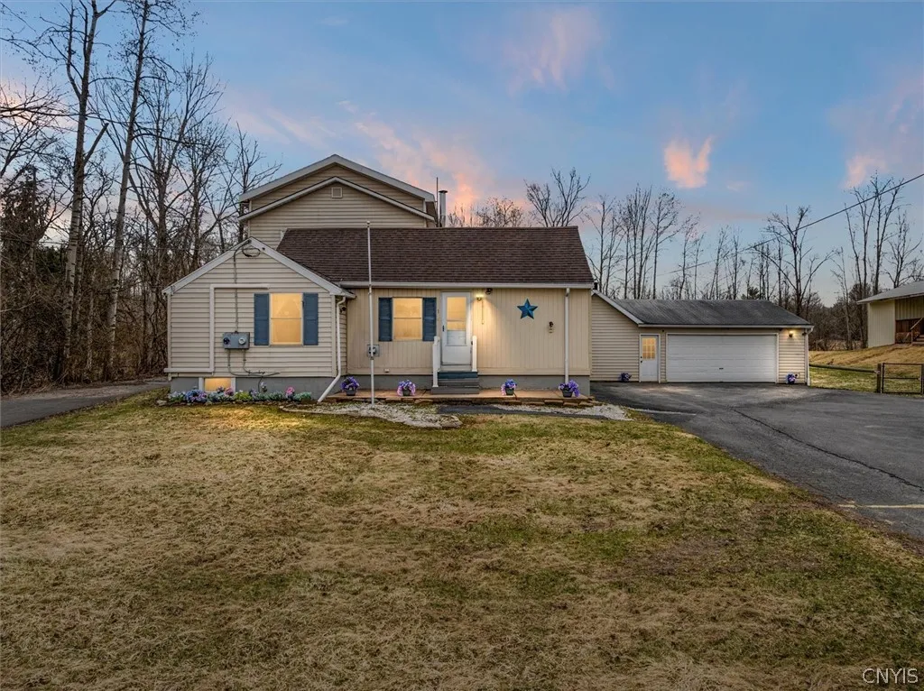 Property at 6126 Lowell Road, Westmoreland, NY 13440