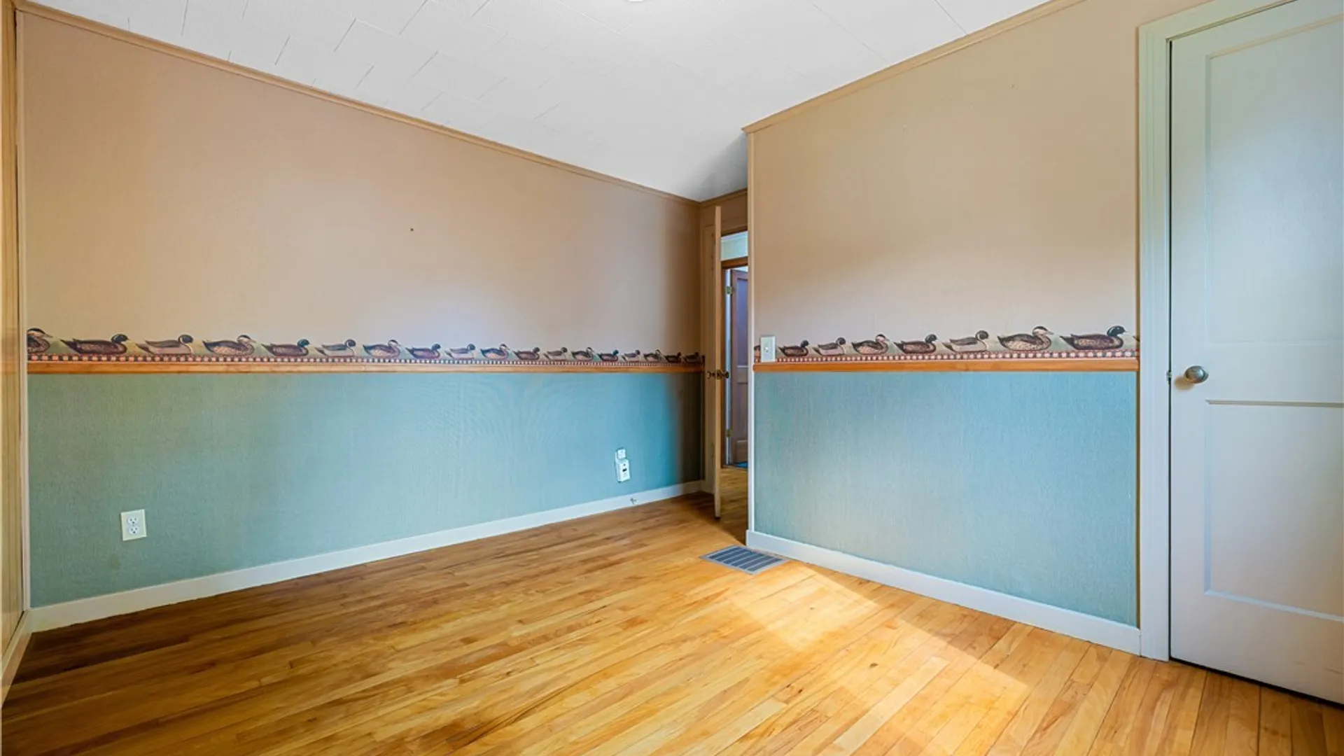 Property at 65 Sherrill Lane, New Hartford, NY 13413 13