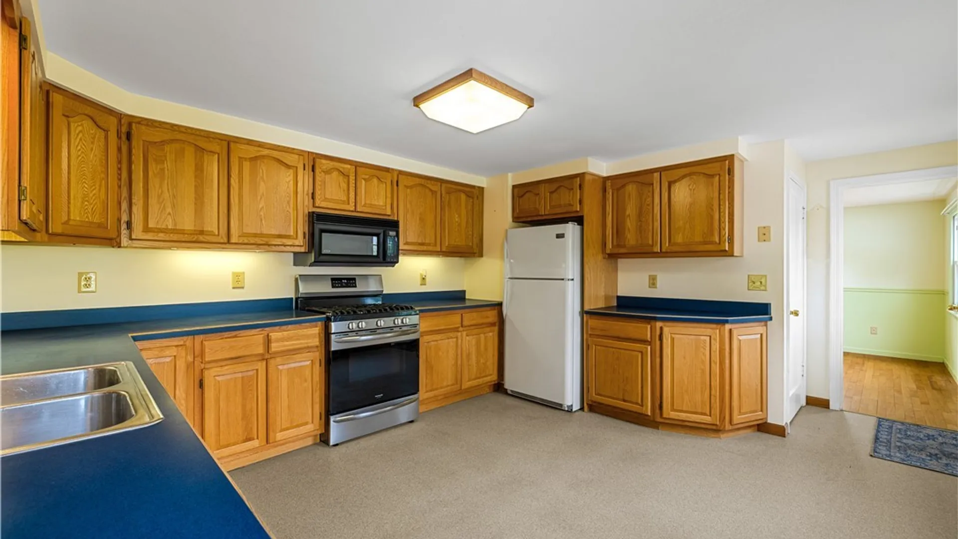 Property at 65 Sherrill Lane, New Hartford, NY 13413 6