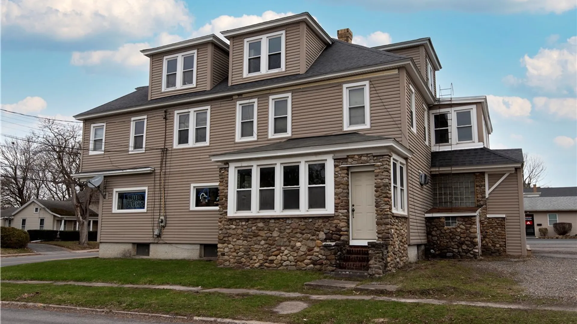 Property at 471 Main Street, Whitestown, NY 13417 4