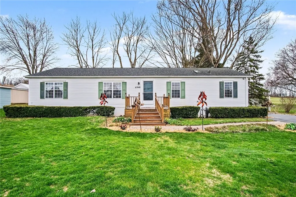 Property at 6948 Swamp Road, Byron, NY 14422