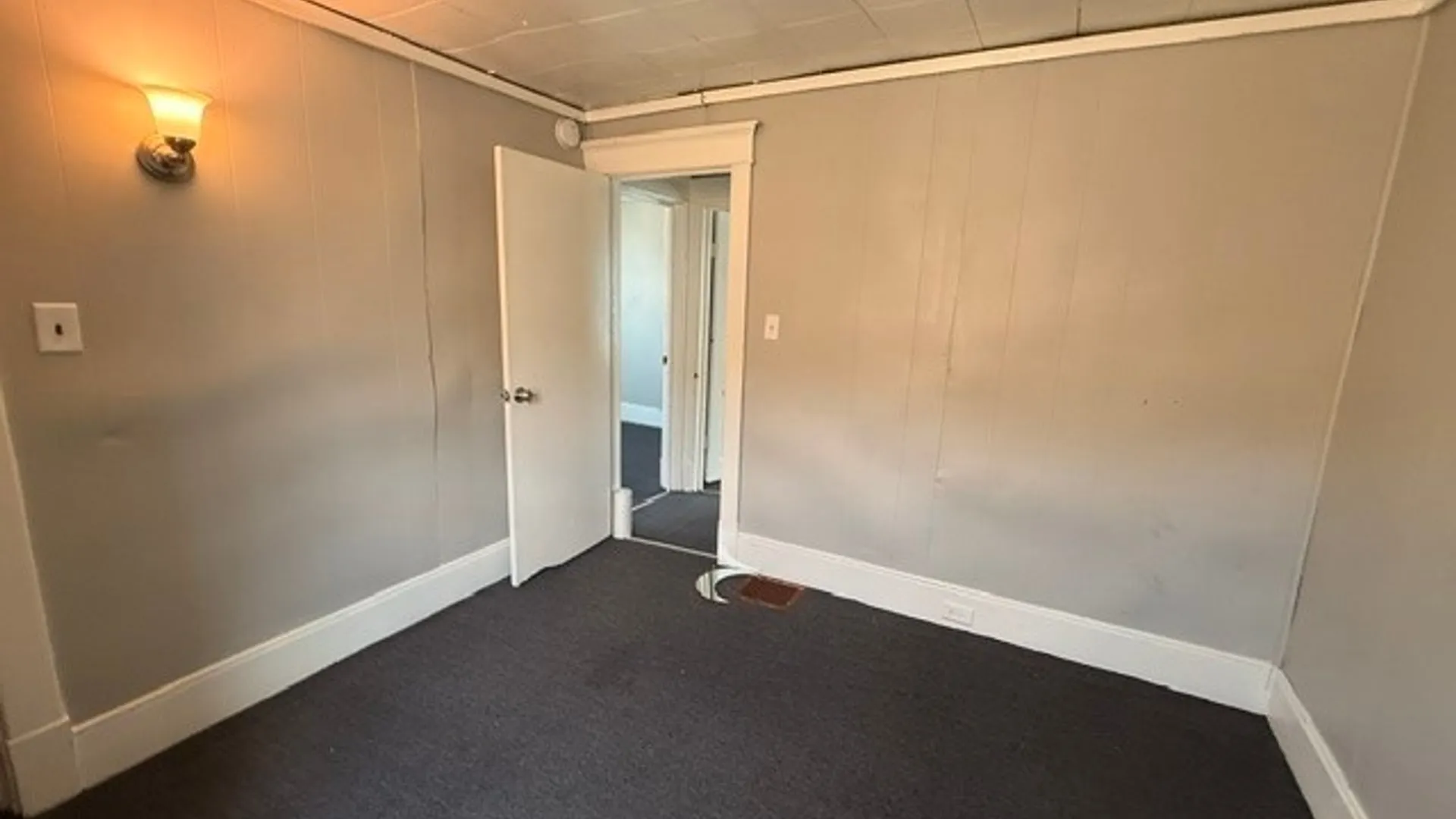 Property at 140 Parkridge Avenue, Buffalo, NY 14215 10