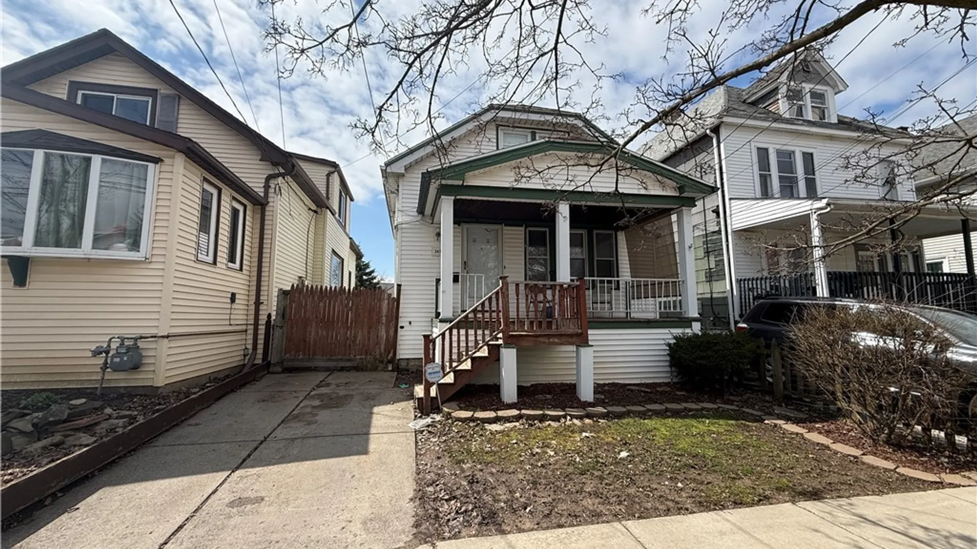 Property at 349 Riverside Avenue, Buffalo, NY 14207 3