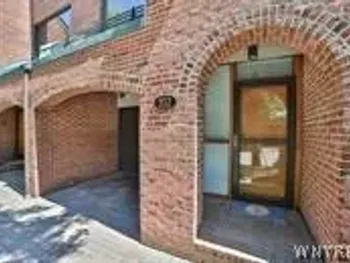 Property at 252 Rivermist Drive, Buffalo, NY 14202