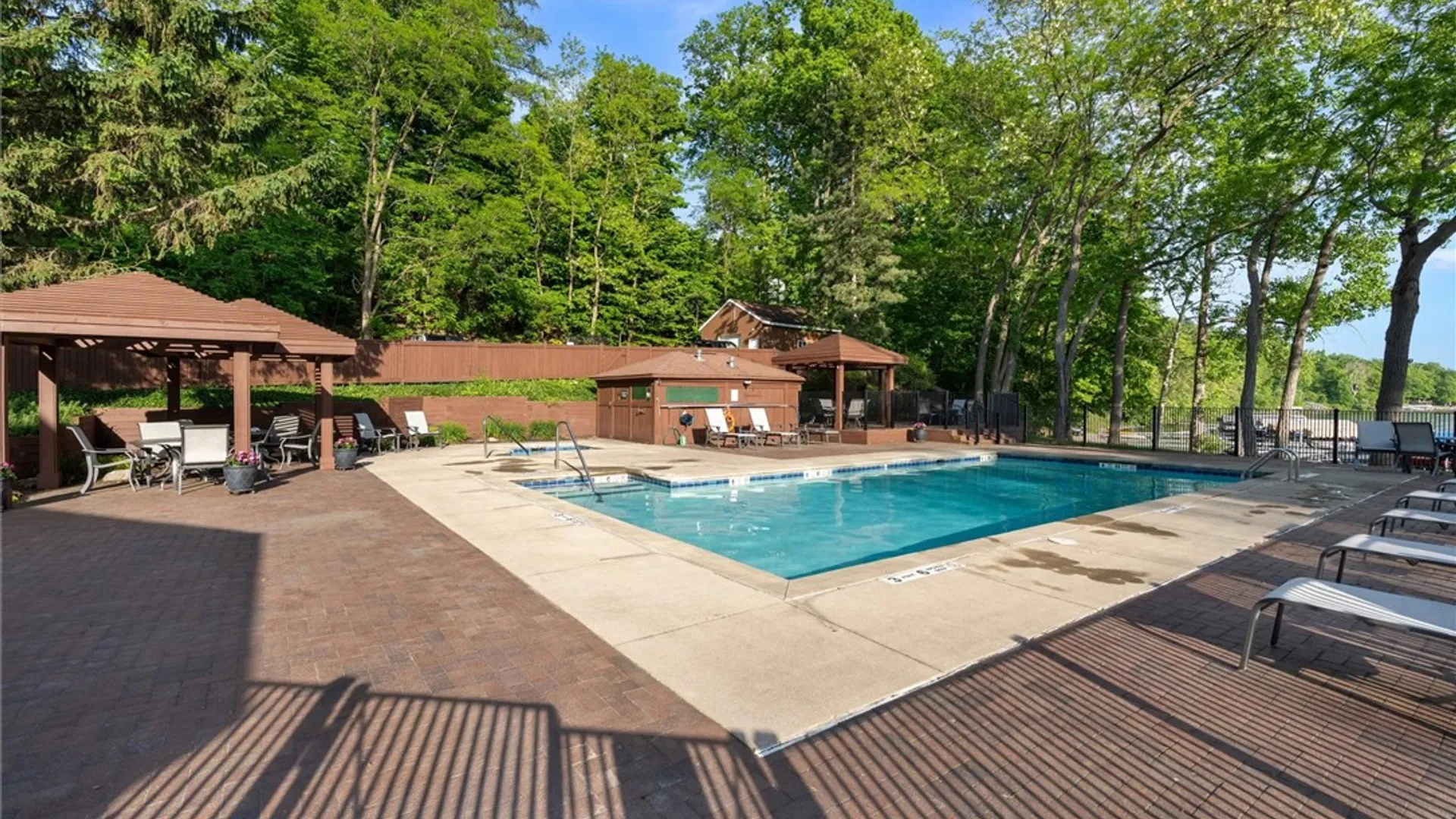 Property at 24 Willowbrook (Martin's Point) Drive, Owasco, NY 13021 47