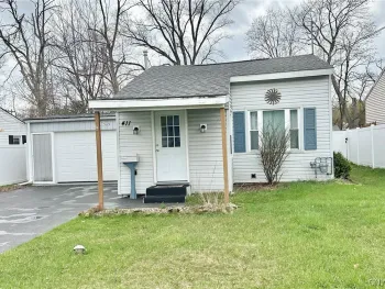 Property at 411 Boston Road, Salina, NY 13211