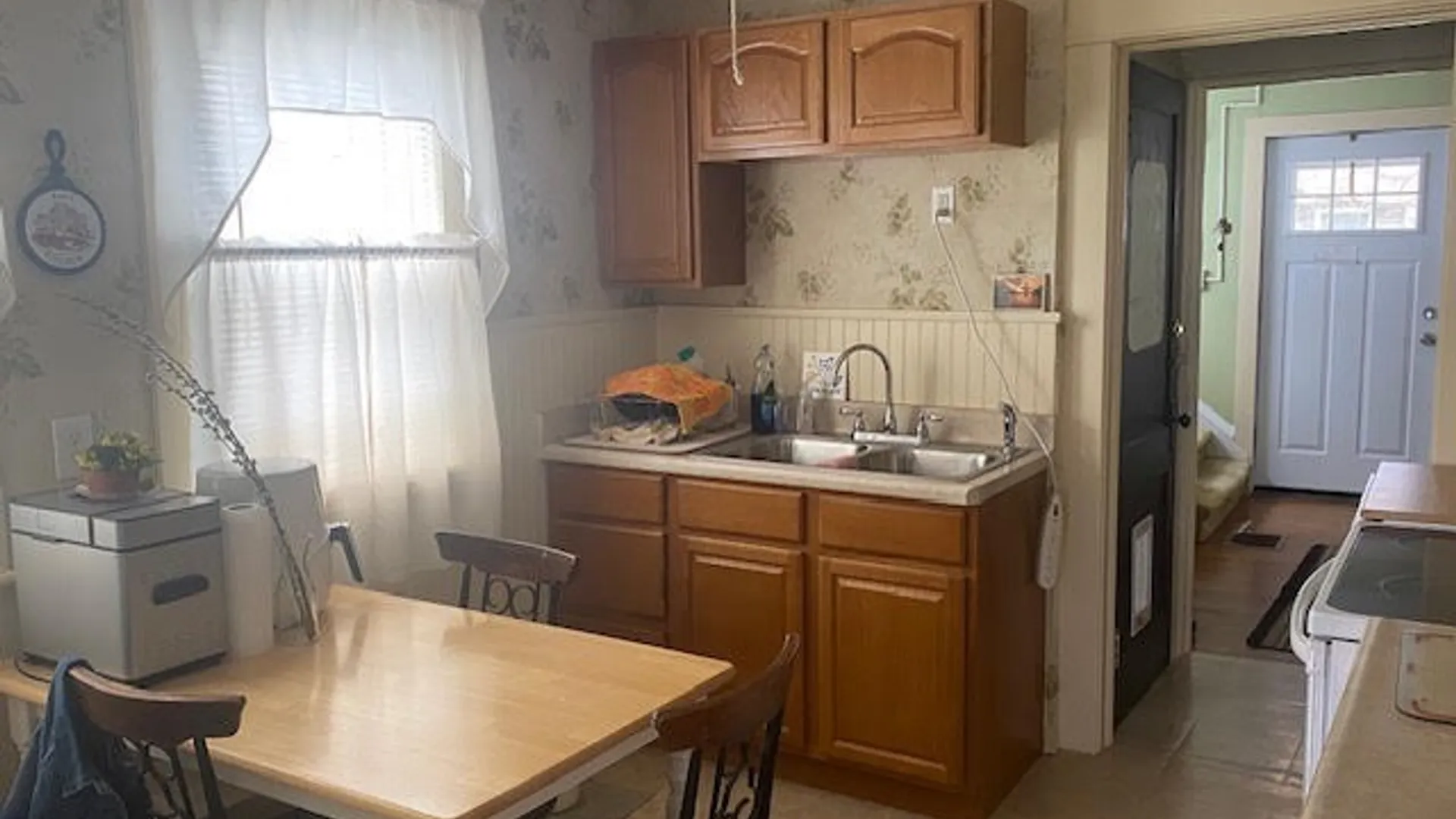 Property at 17 W Green Street, Dunkirk, NY 14048 7