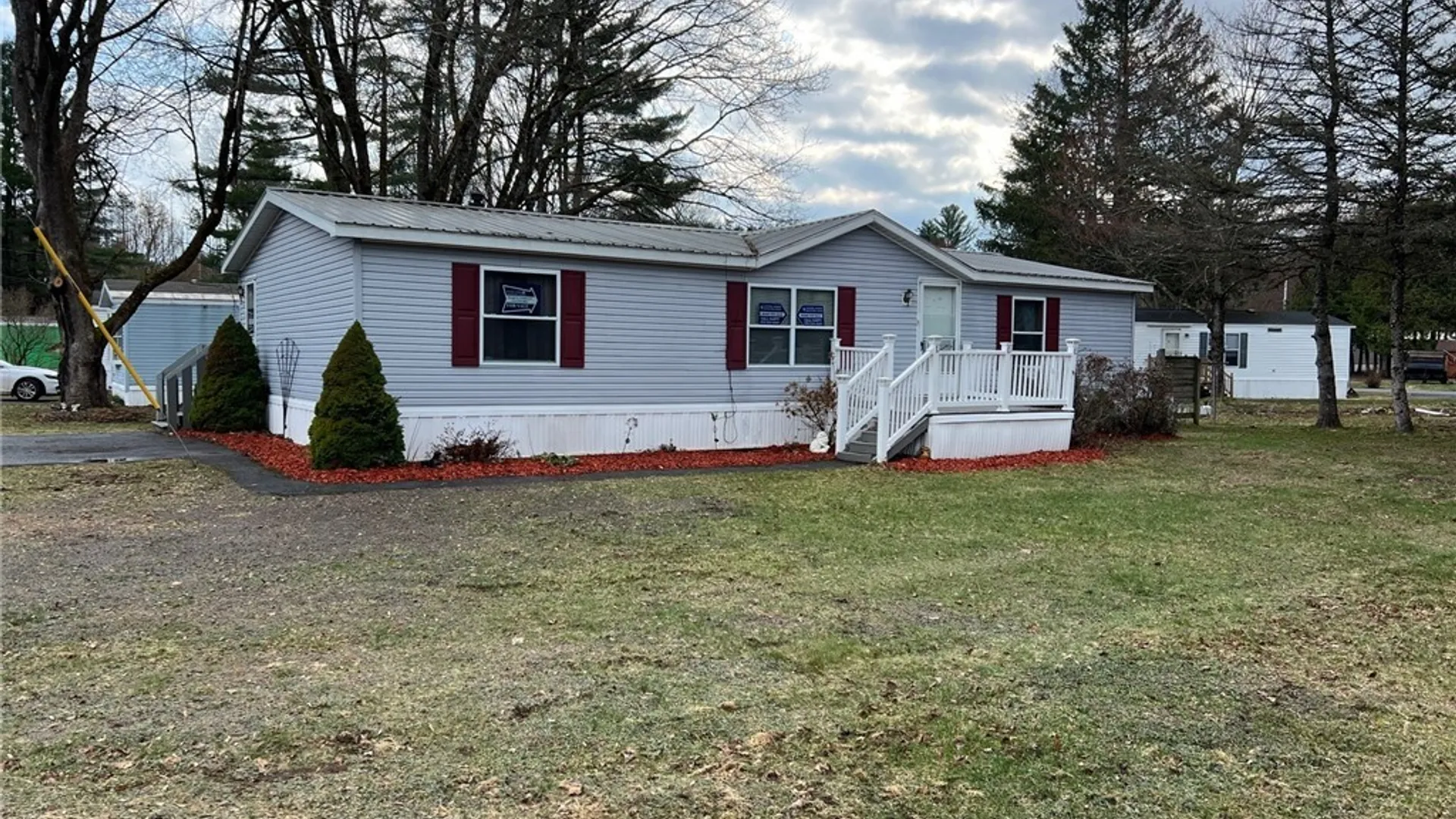 Property at 6 MAPLEDALE ACRES, Trenton, NY 13301 3