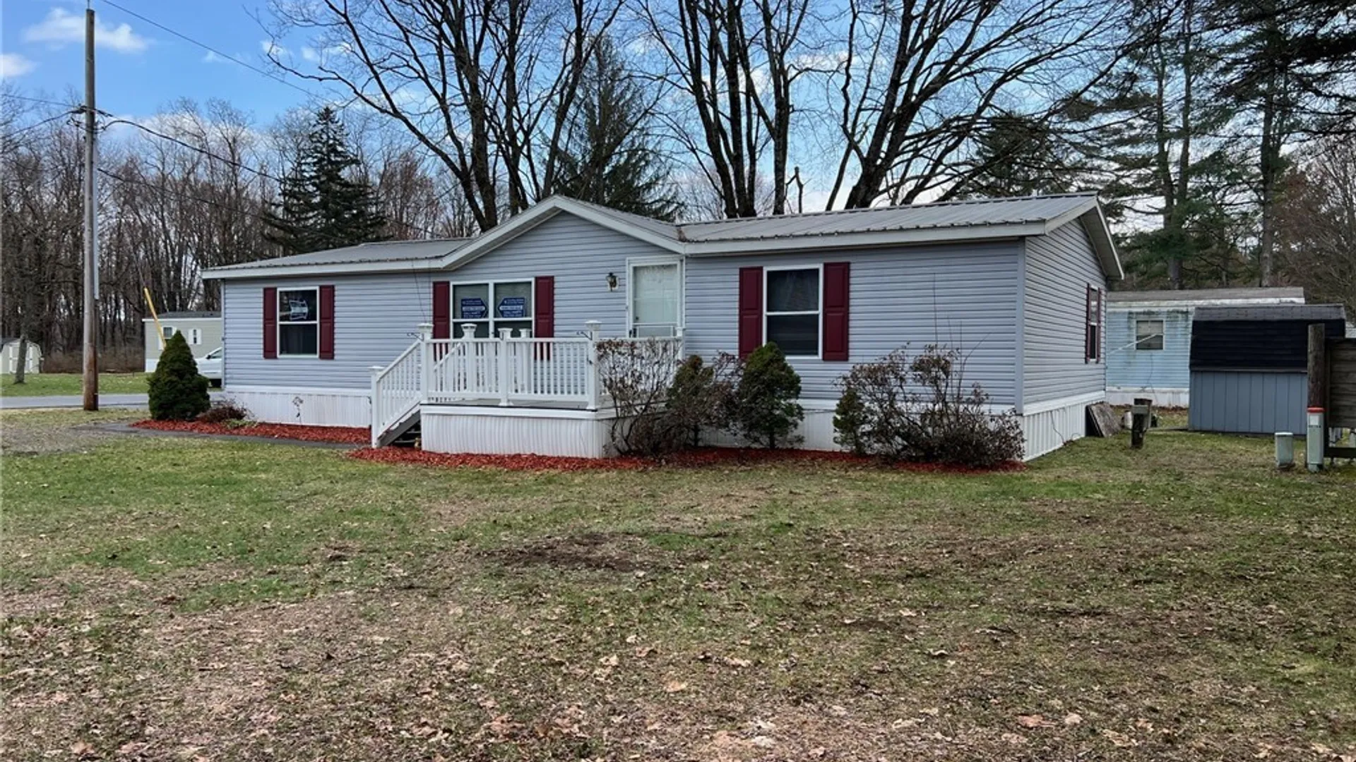 Property at 6 MAPLEDALE ACRES, Trenton, NY 13301 4
