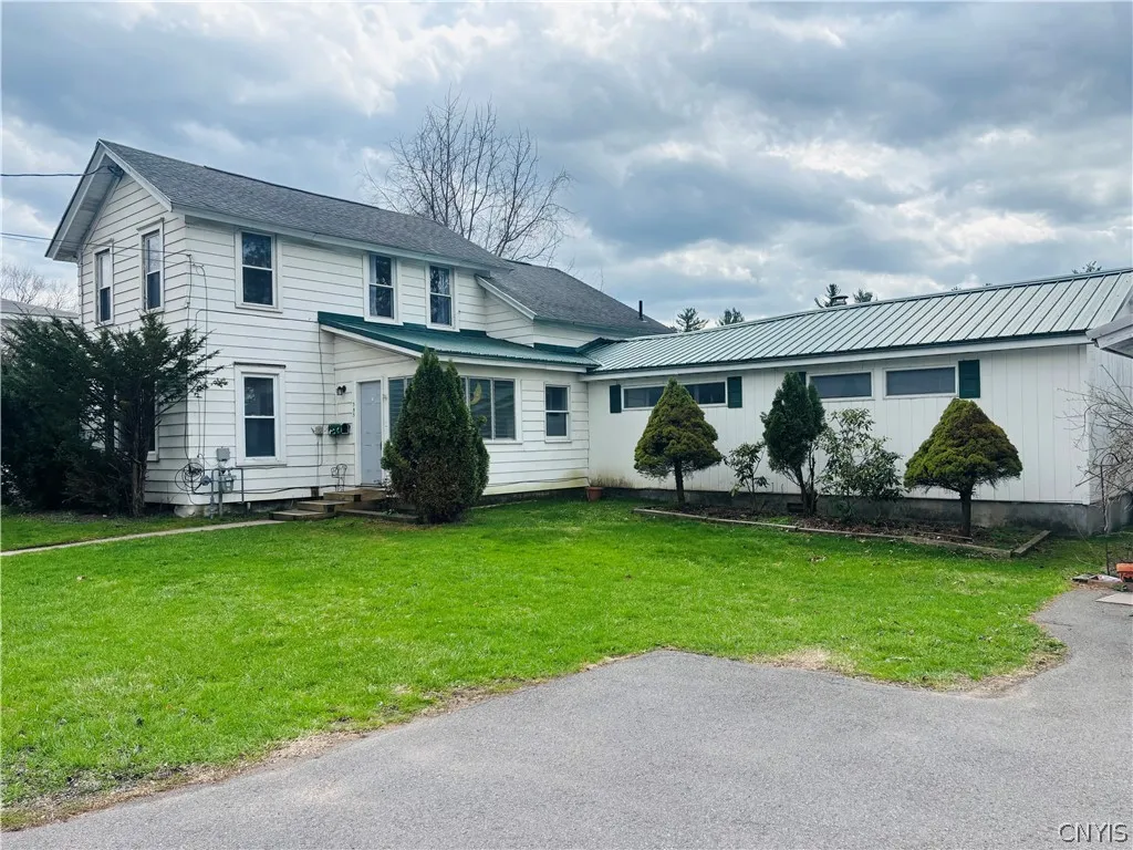 Property at 355 Main Street, Schroeppel, NY 13135