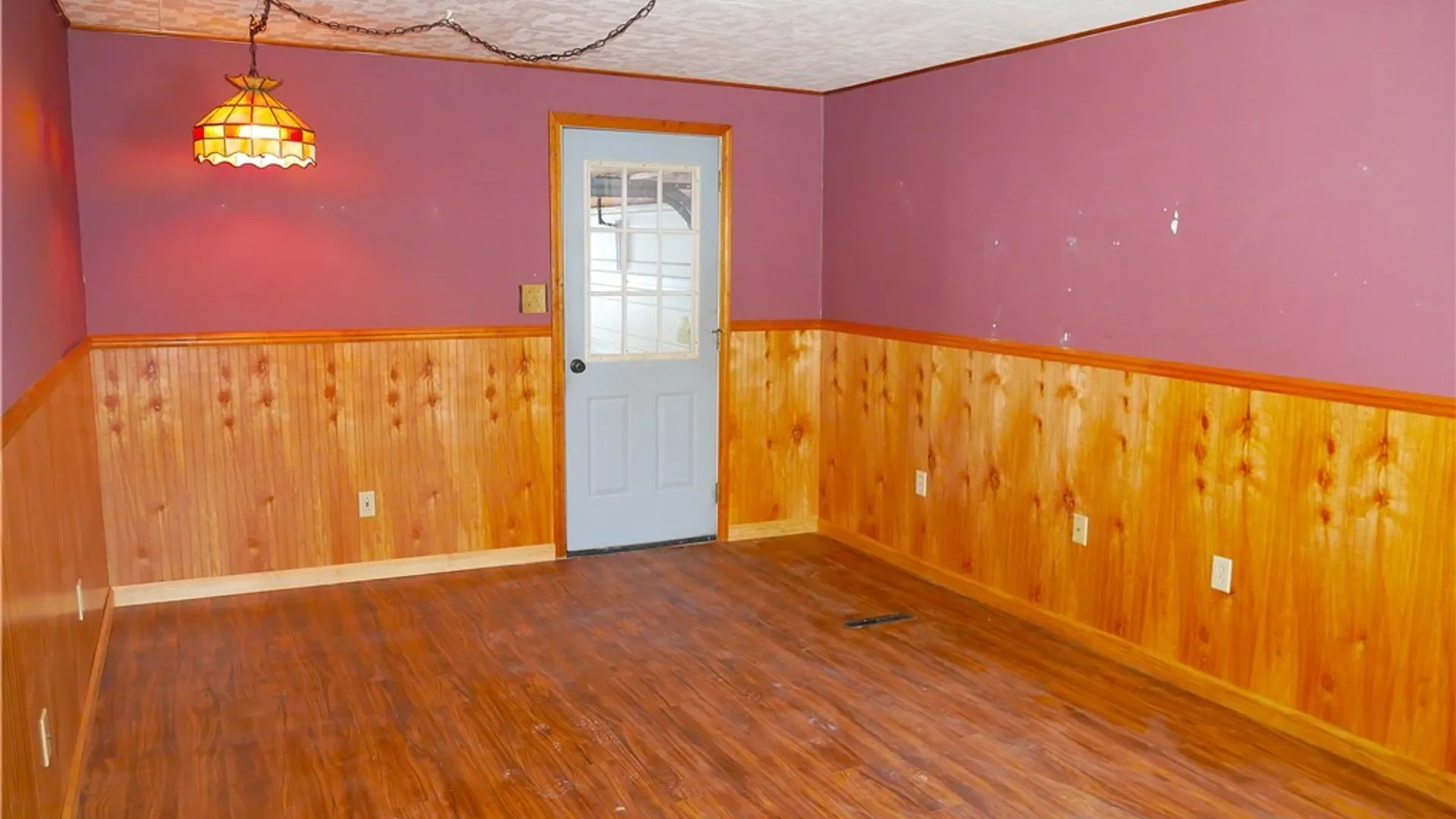 Property at 174 Elmwood Avenue, Sangerfield, NY 13480 15