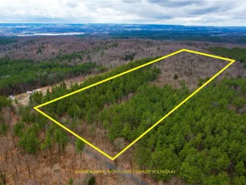 Property at 7 Baldwin Road, Watson, NY 13343