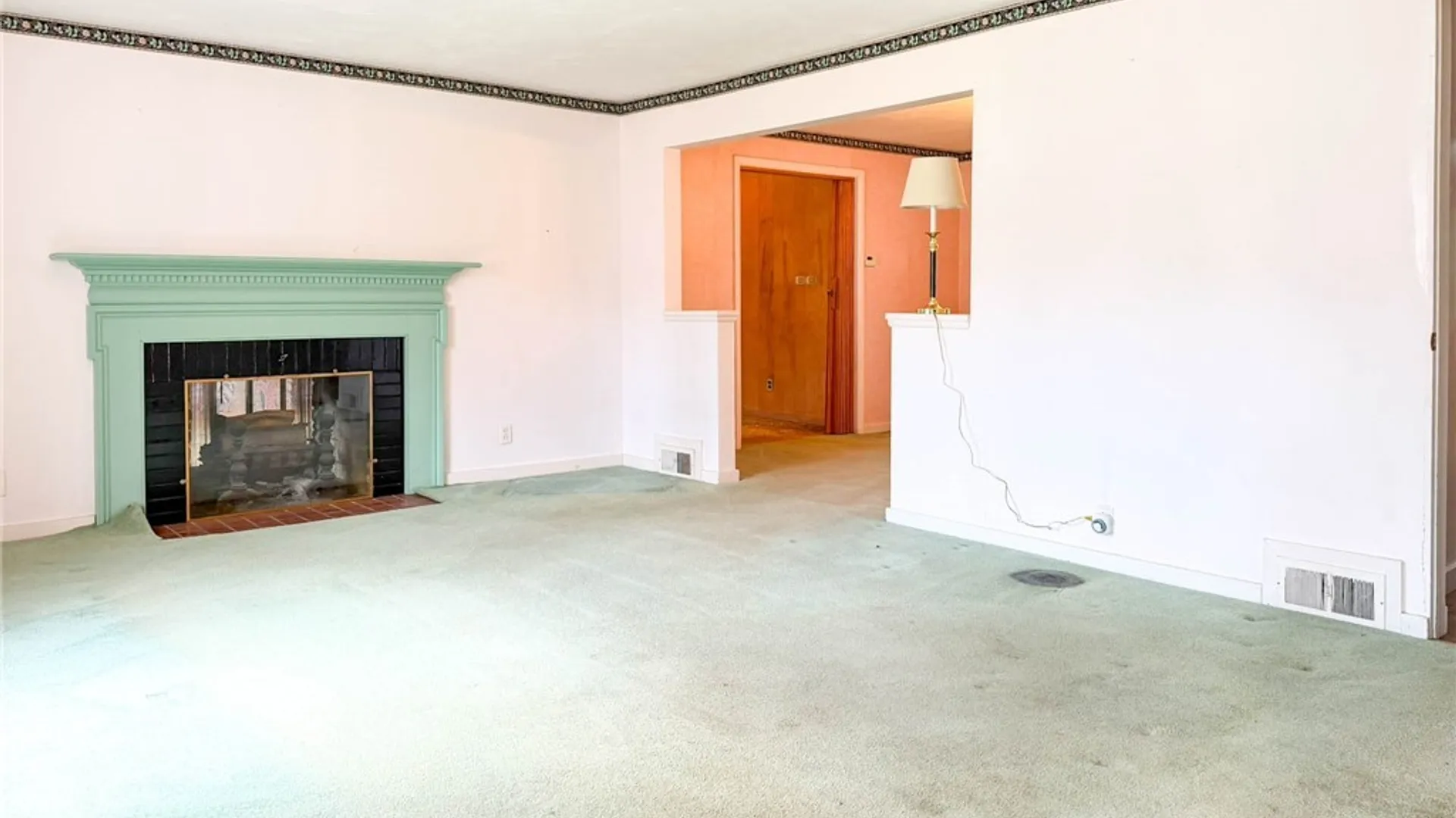 Property at 12 Windsor Terrace, New Hartford, NY 13501 9