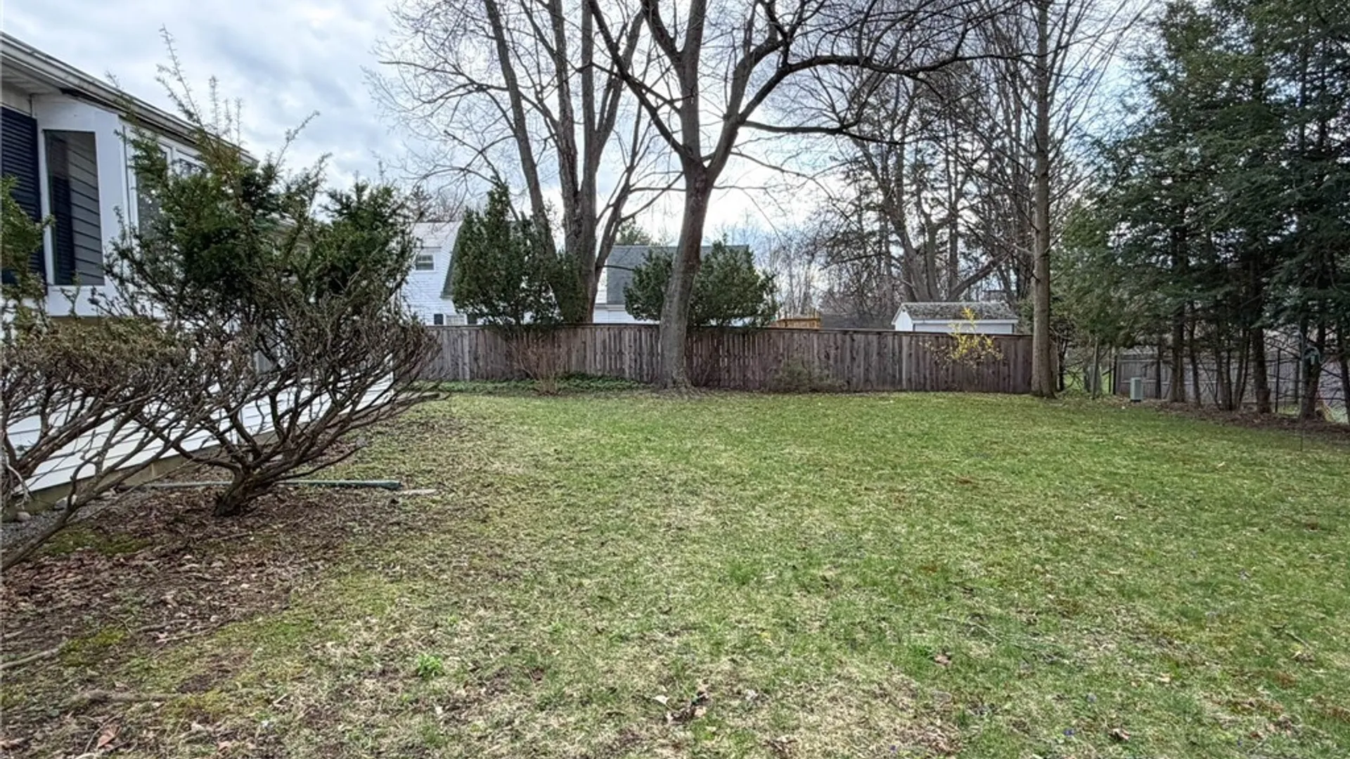 Property at 12 Windsor Terrace, New Hartford, NY 13501 47
