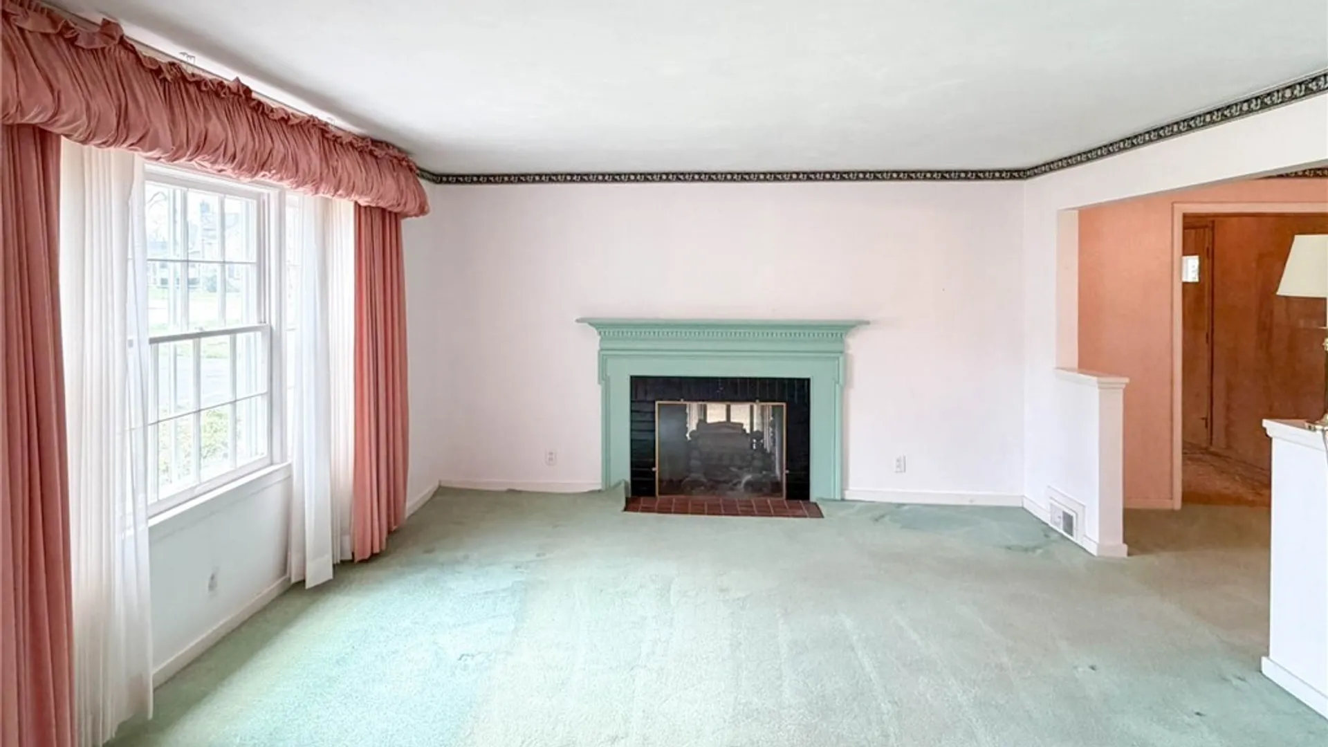 Property at 12 Windsor Terrace, New Hartford, NY 13501 6